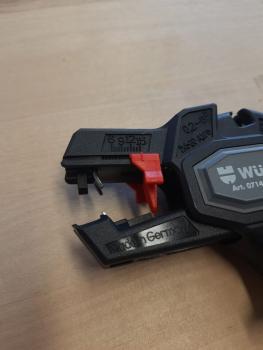 Preview: Würth Abisolierzange AS 61 0,2 - 6,0 QMM automatische selbsteinstellende Zange